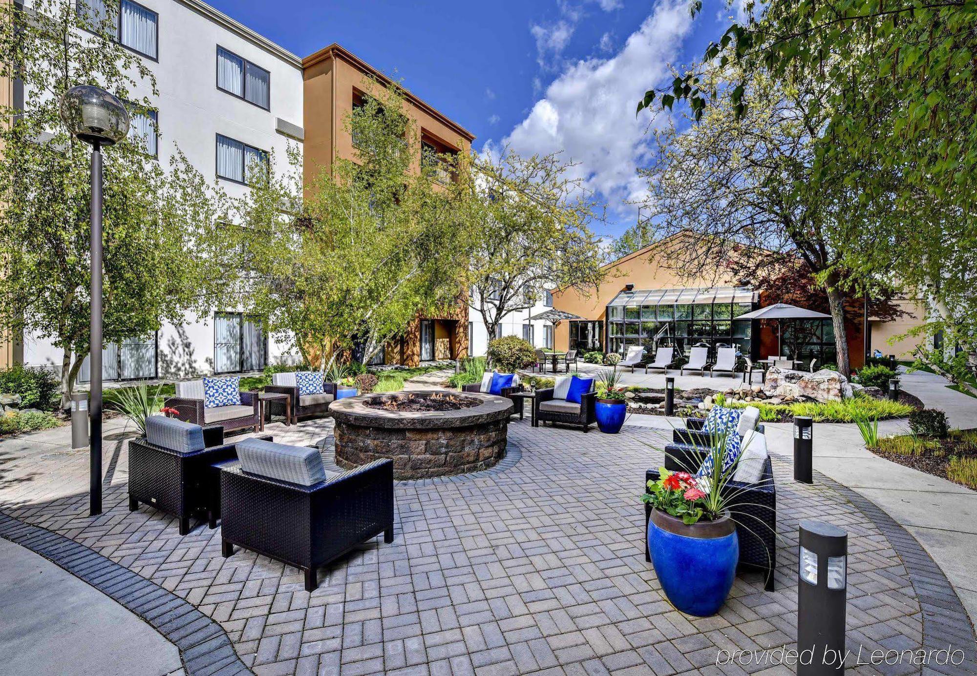 Hotel Courtyard Boise Downtown Exterior foto